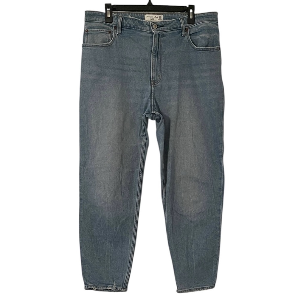 Abercrombie & Fitch Women’s The Mom High‎ Rise Curve Love Jeans Size 33/16R